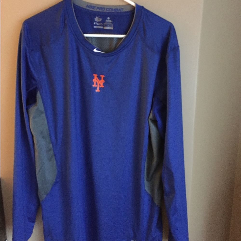 NY Mets genuine merchandise. MENS DRYFIT NIKE!