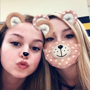 Meet your Posher, Allie