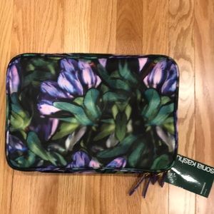 Sonia Kashuk Bags - Sonia Kashuk 3 Piece Purple Floral Weekender Sonia Kashuk Bags - Sonia Kashuk 3 Piece Purple Floral Weekender