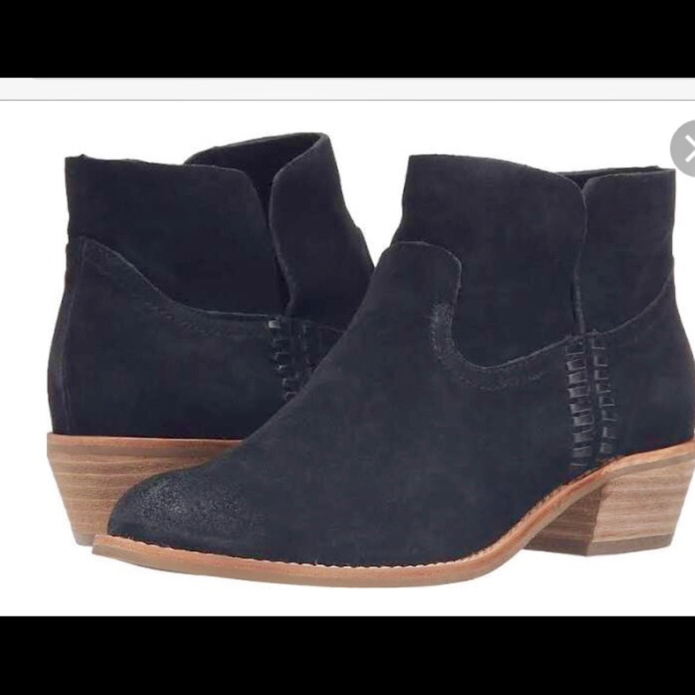Dolce Vita Charee Ankle Bootie