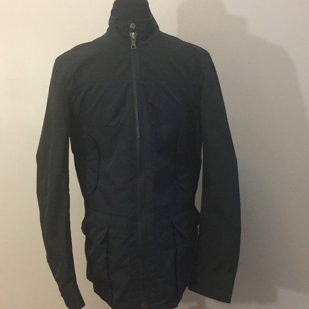 Elie Tahari 2 tone black and navy men’s sz S