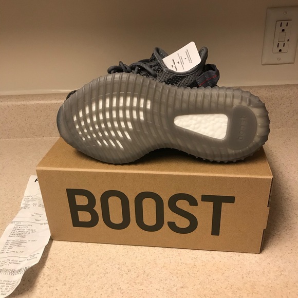 Yeezy boost V2 - Picture 4 of 4