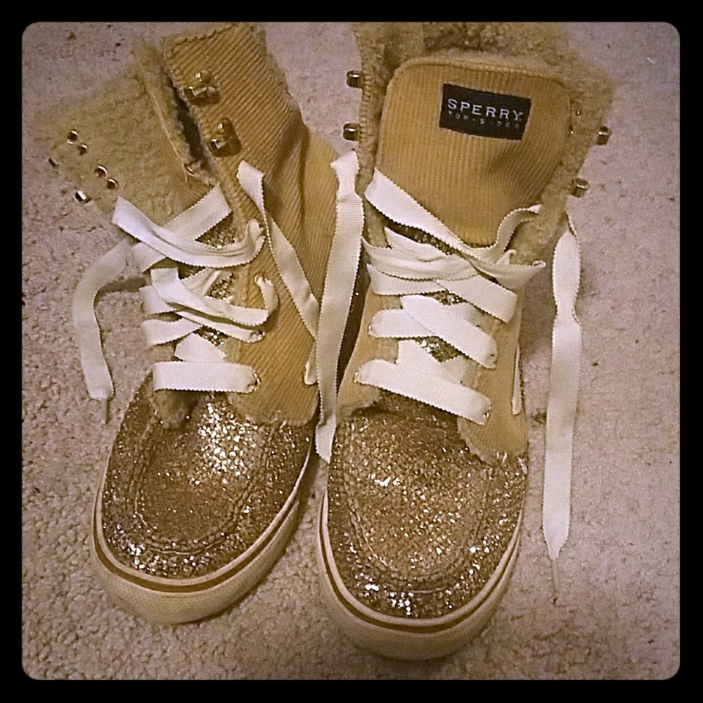 Gorgeous Sperry Tan and Gold Glitter Boots