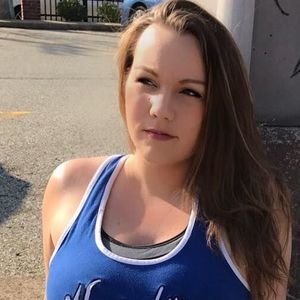 Meet your Posher, Molly