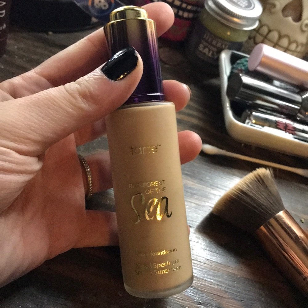 Tarte Rainforst of the Sea Foundation Light Neutra