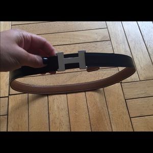 Hermes Women’s Reversible Belt