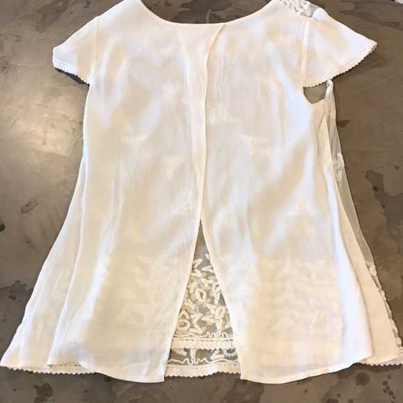 Beautiful top from Anthropologie (Maeve) - Picture 2 of 4