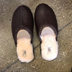Ugg M Scuff Leather Slippers
