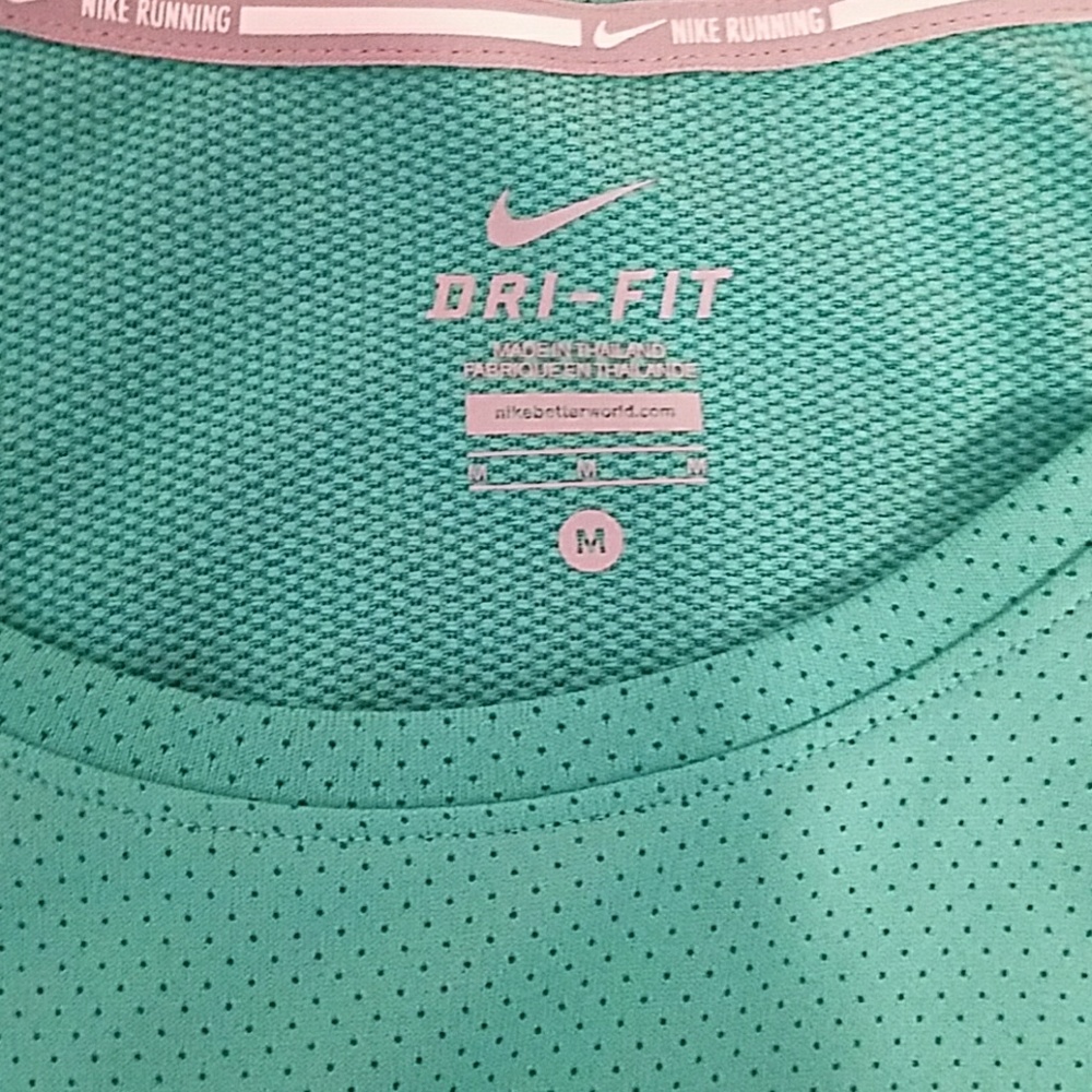 Nike Dri-Fit - Picture 3 of 4