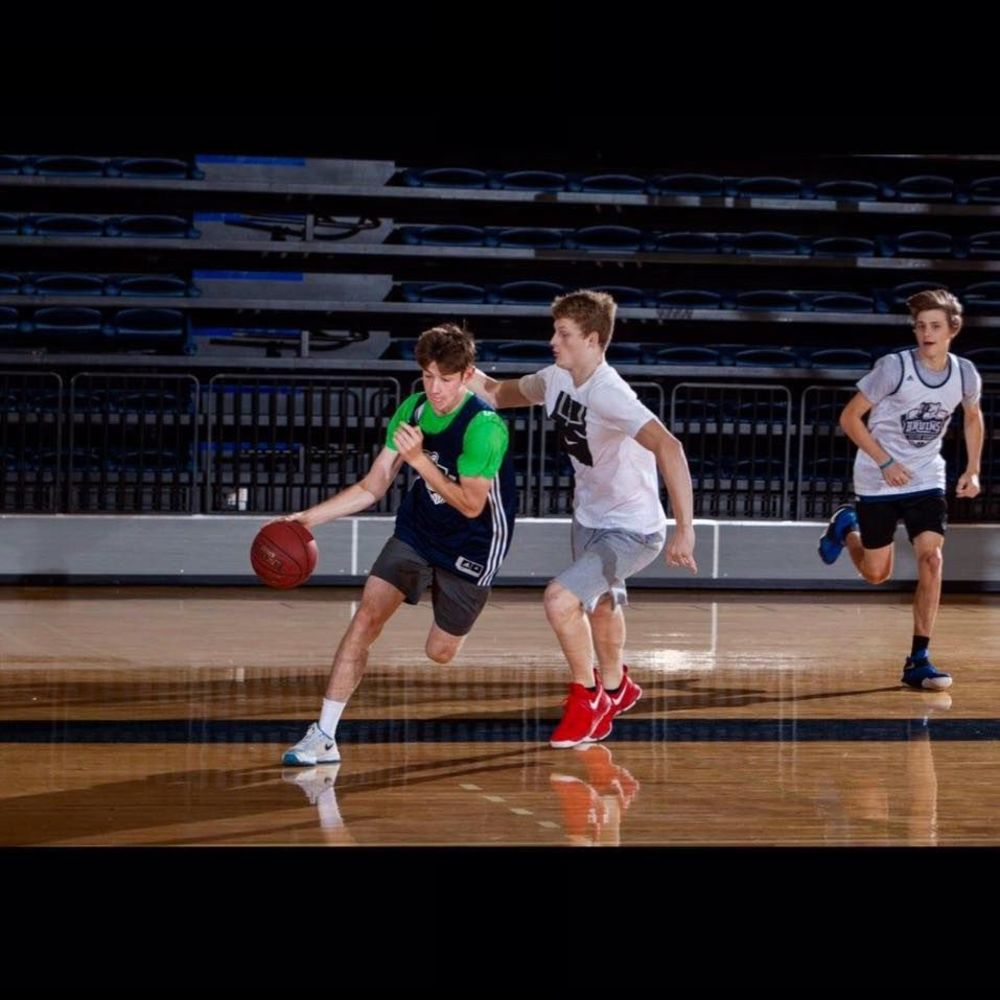 Meet your Posher, Max