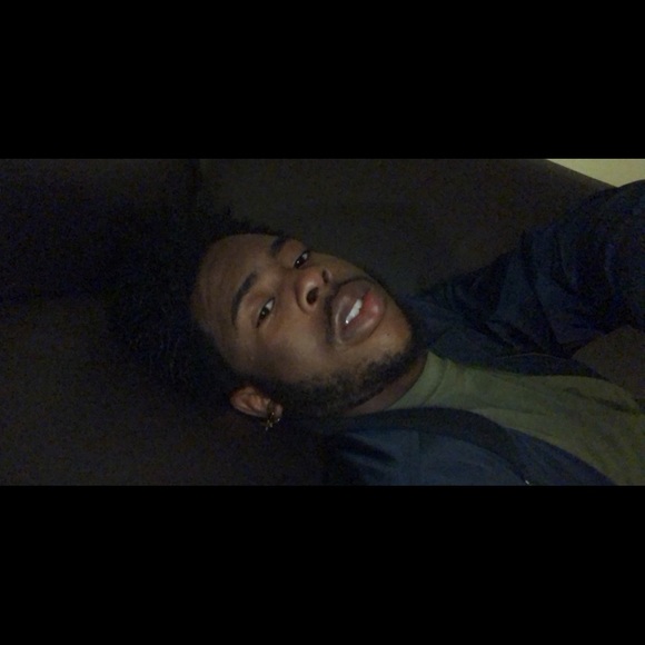 Meet your Posher, Edu - Picture 1 of 1