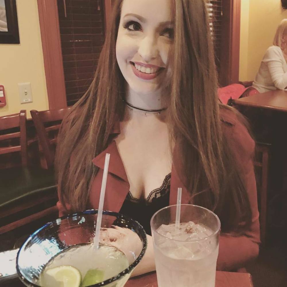 Meet your Posher, Justine