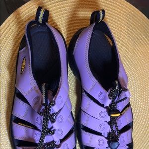 Keen shoes/ Sandals Never Worn!