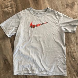 Boys Dri Fit Shirt Size XL