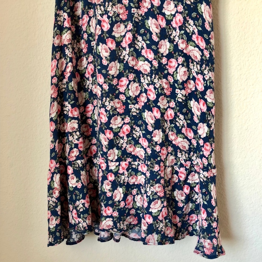 🔥AE RUFFLE DRESS - Picture 3 of 4