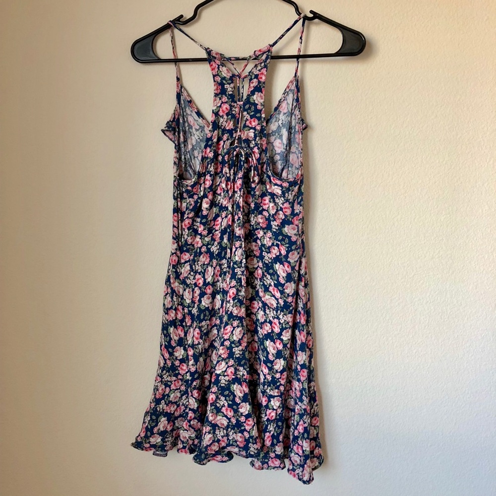 🔥AE RUFFLE DRESS - Picture 4 of 4