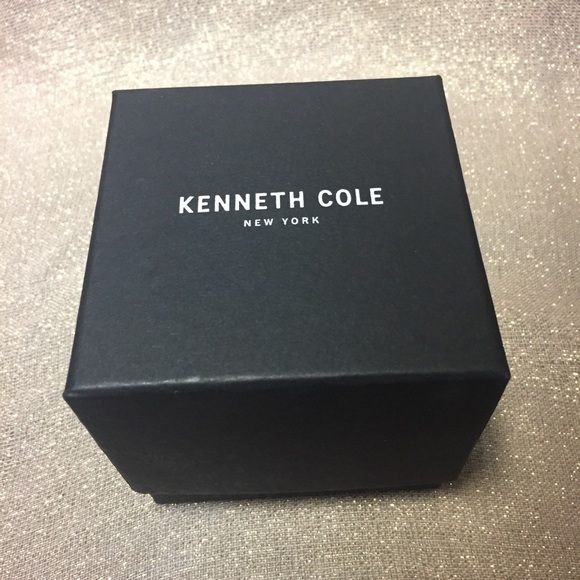 Kenneth Cole Rose Gold Tone Watch main image 4