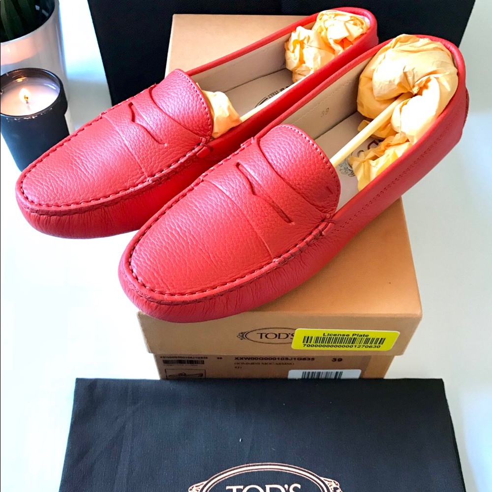 New TOD’s Gommino Leather Driving Shoes 39