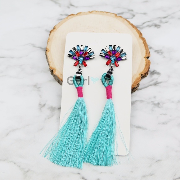 MUST Christmas Gift Tassel Earrings - Picture 2 of 4