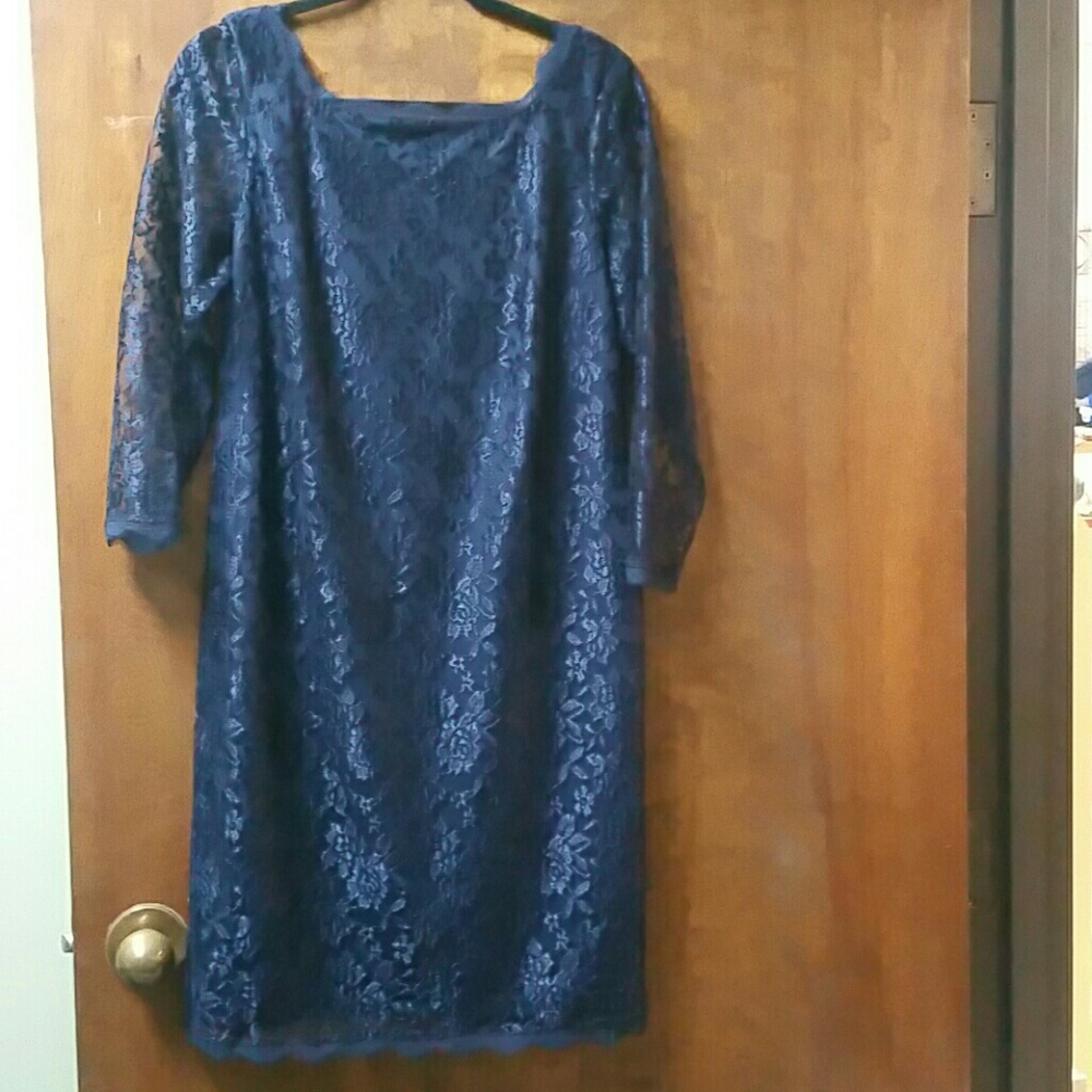 Stunning Navy Lace Dress - New w/tags