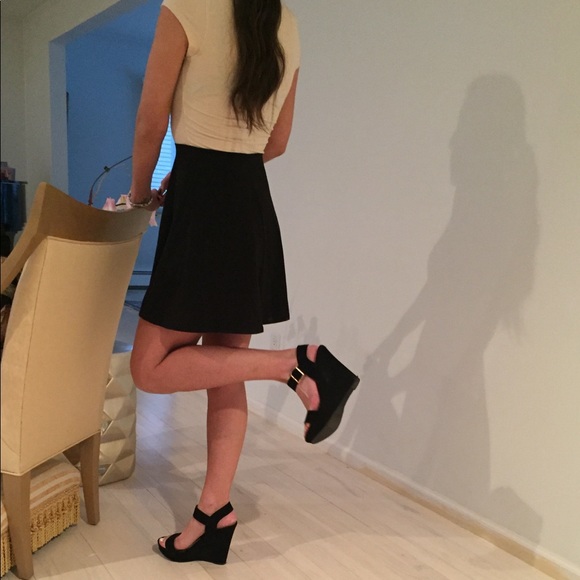 Divided Short Sleeve Dress. Size 4. NWOT! - Picture 3 of 6