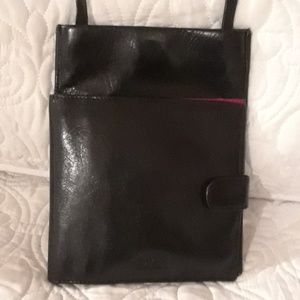 Hobo, black crossbow bag