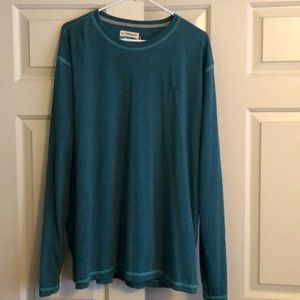 Men’s long sleeve shirt