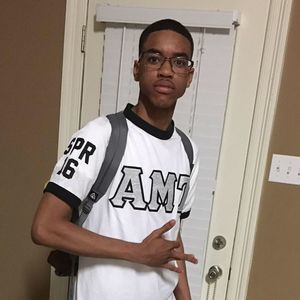 Meet your Posher, Carrington