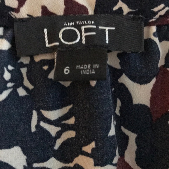 Hidden button shorts romper - Picture 4 of 4