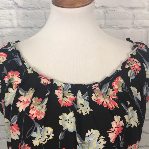 LC Lauren Conrad Sheer Floral Keyhole Back Blouse - Picture 5 of 7