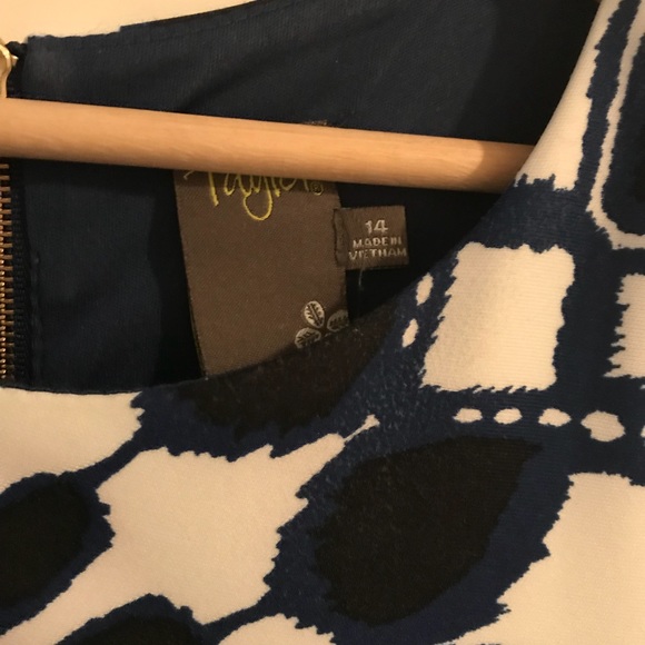 Scuba dress - Picture 4 of 4