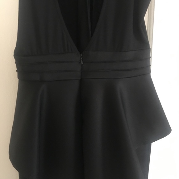 Black dress - Picture 8 of 8