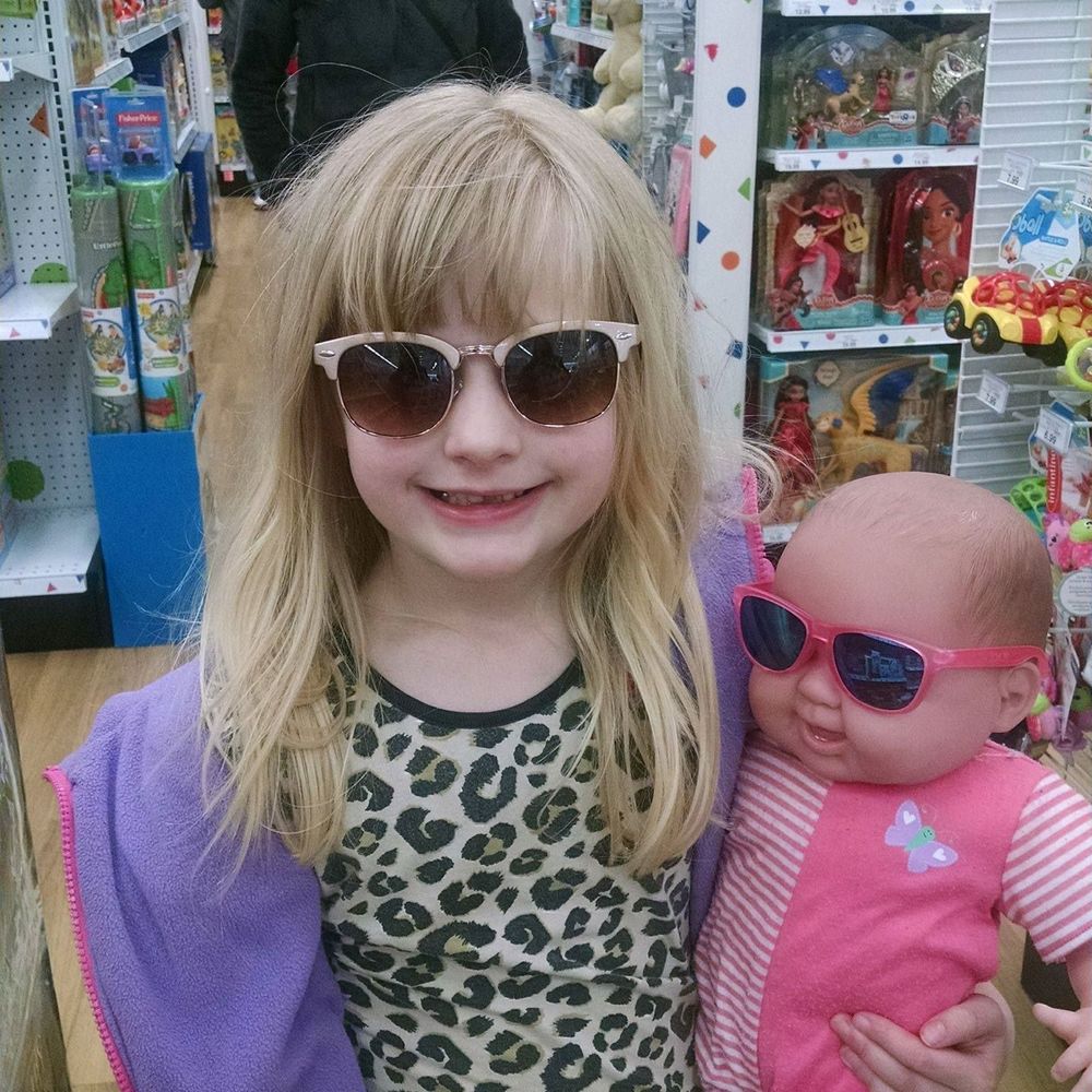 Meet your Posher, Jennifer