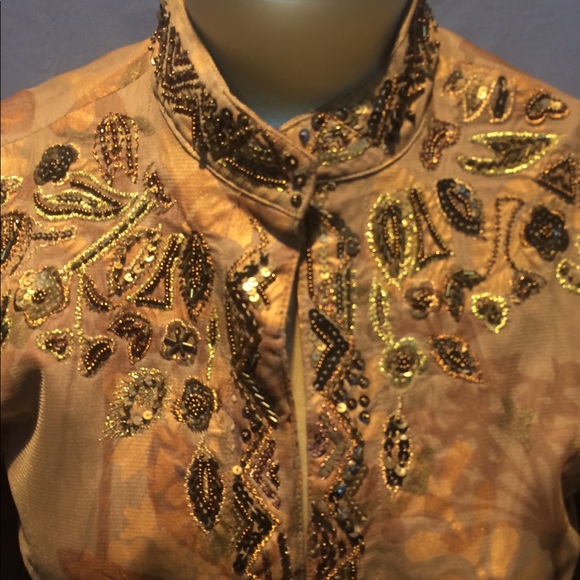 { Chico’s } Size 1 Jacket - Picture 2 of 4