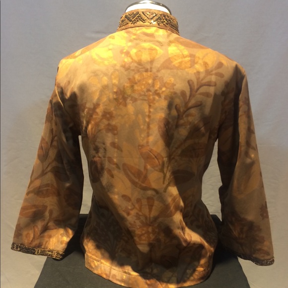 { Chico’s } Size 1 Jacket - Picture 3 of 4