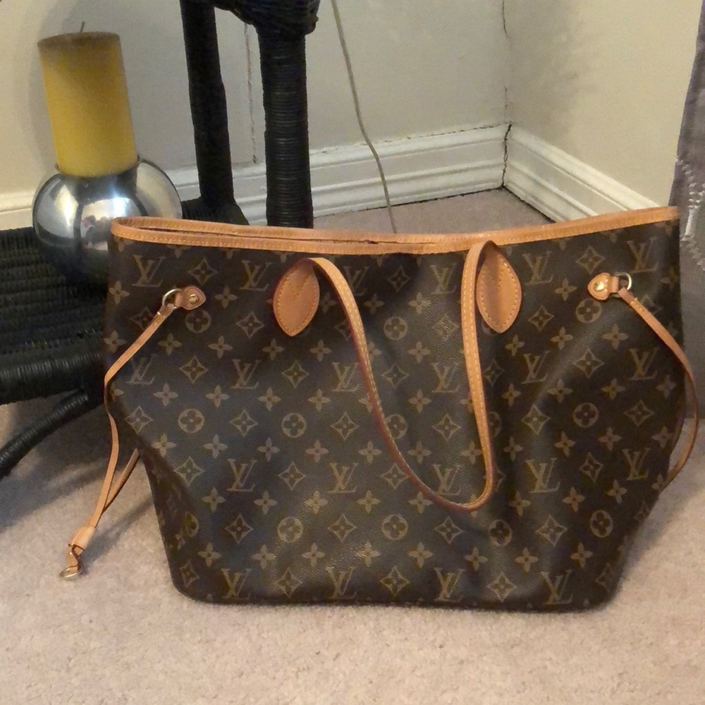 Louis Vuitton Monogram Neverfull