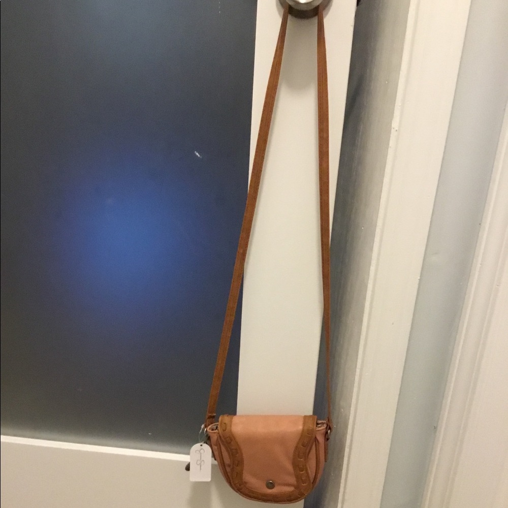 Jessica Simpson crossbody 👛