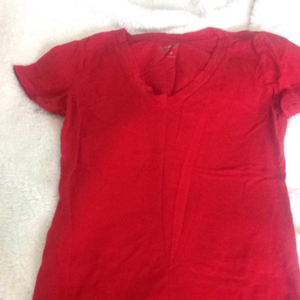 Arizona Jean Company, Red V-Neck Tee, xs