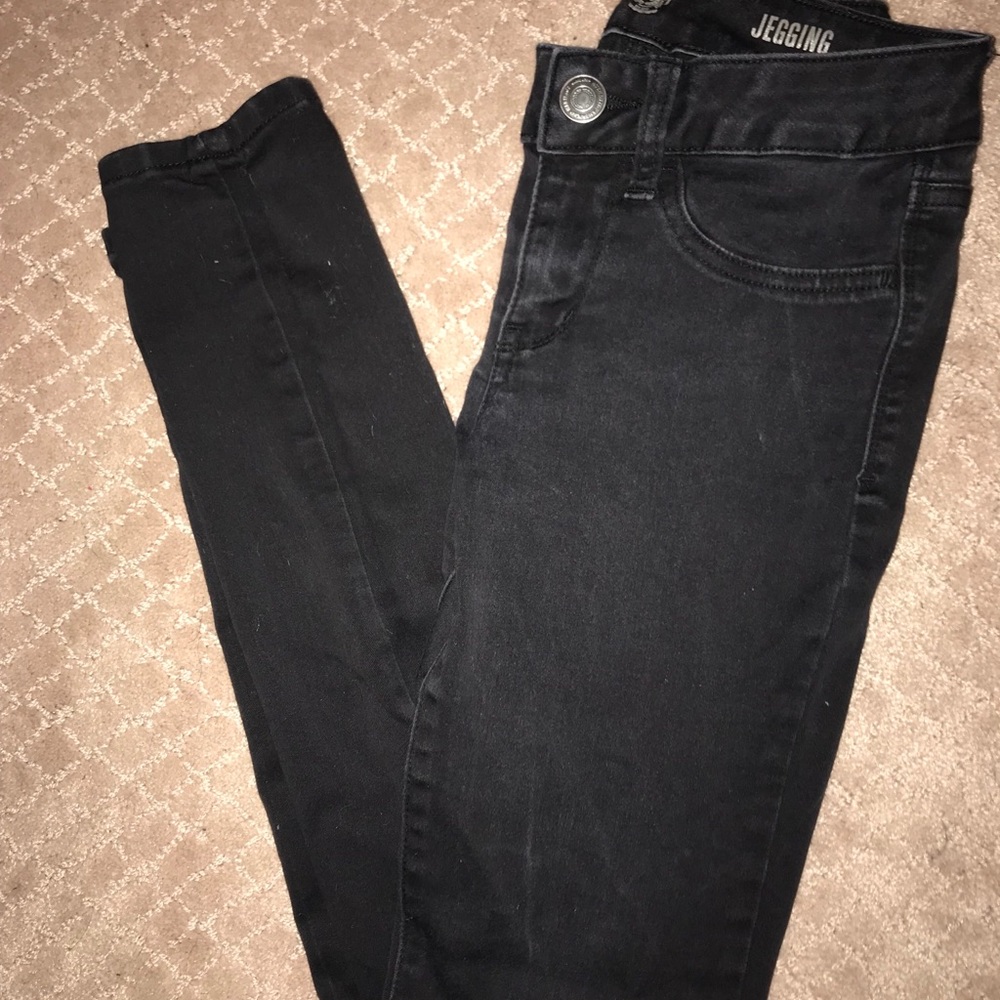 Black jeggings