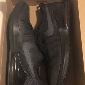 Size 12 Nike Zoom Train Action