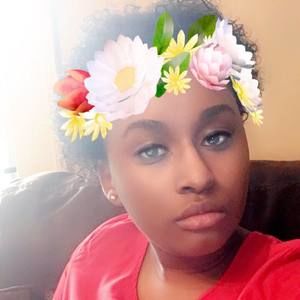 Meet your Posher, Ariel