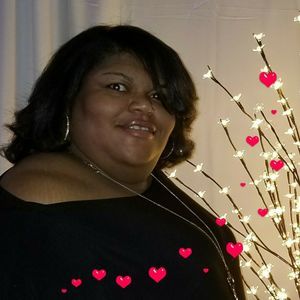 Meet your Posher, Latasha