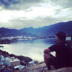 Meet your Posher, Bernard campos