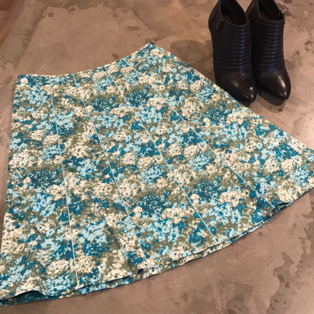 Like new skirt from Ann Taylor