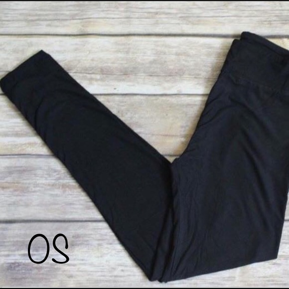 New! “ One Size” Solid Black Leggings LuLaRoe OS - Picture 4 of 4