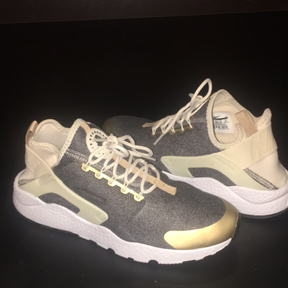 Nike Huaraches