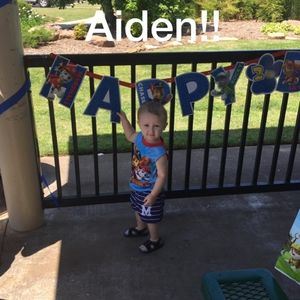 Meet your Posher, Melissa