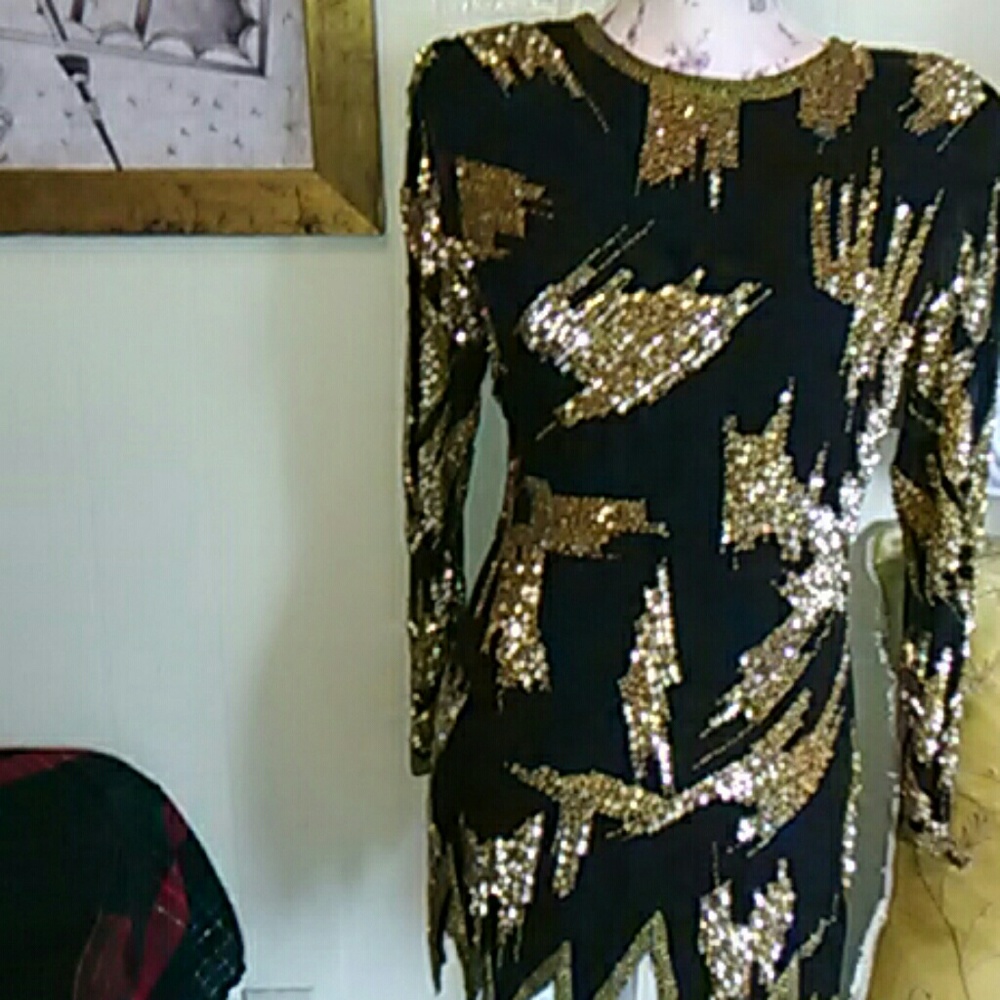 Elegant dress! Perfect party dress!