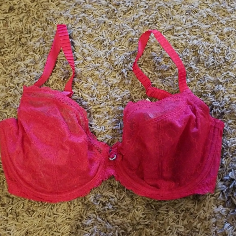 SOLD Chantelle soft cup bra
