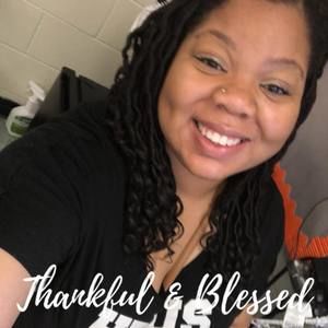 Meet your Posher, Carly